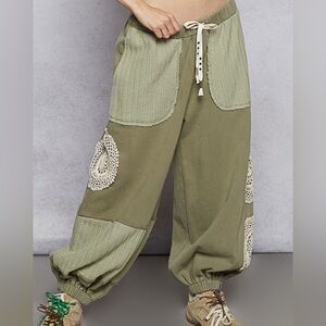 NWT POL Crochet Boho Doily Patchwork Joggers Sweats Sweat Pants Jogger Olive